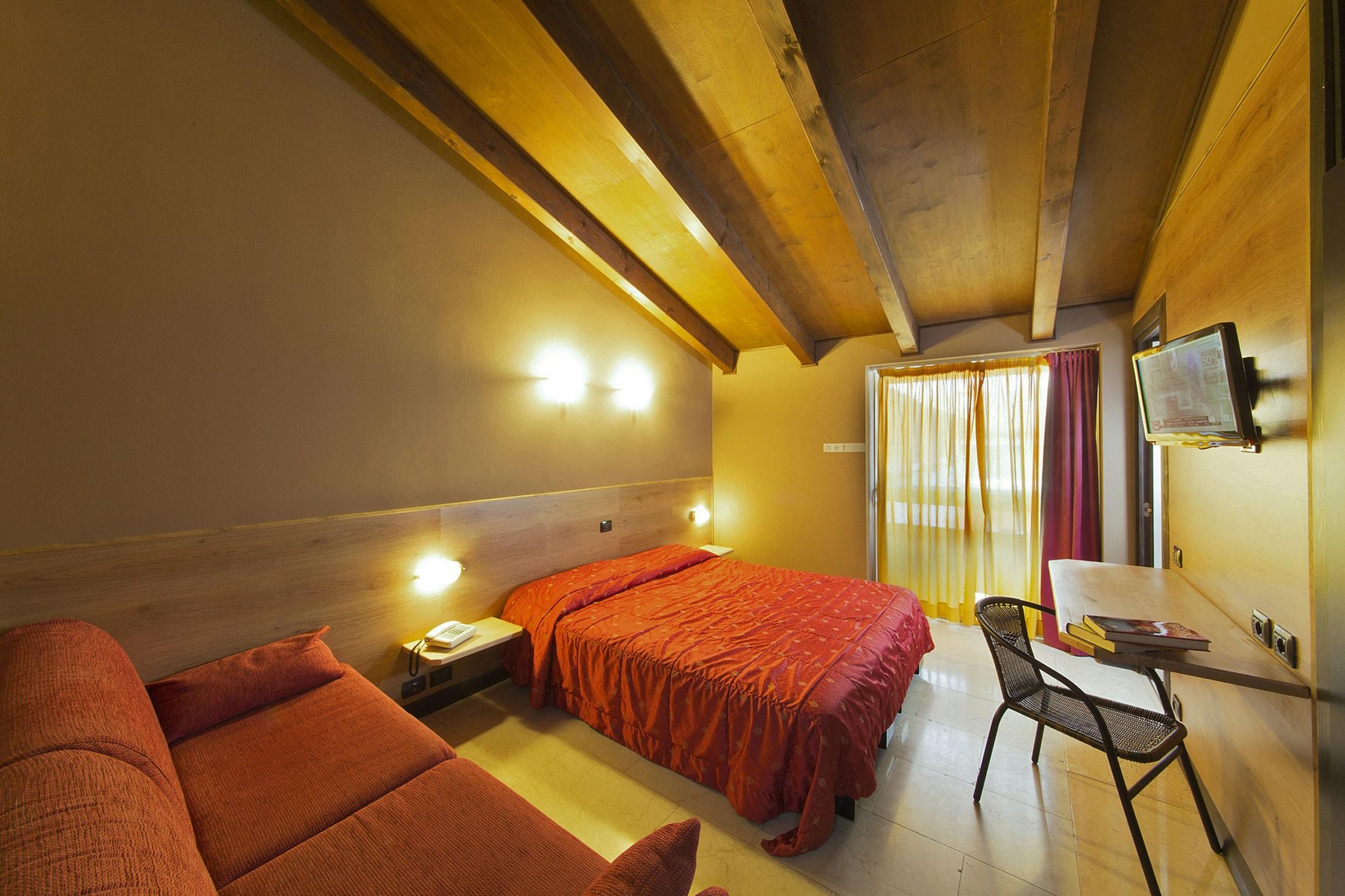 סירמיונה Hotel La Pauel מראה חיצוני תמונה