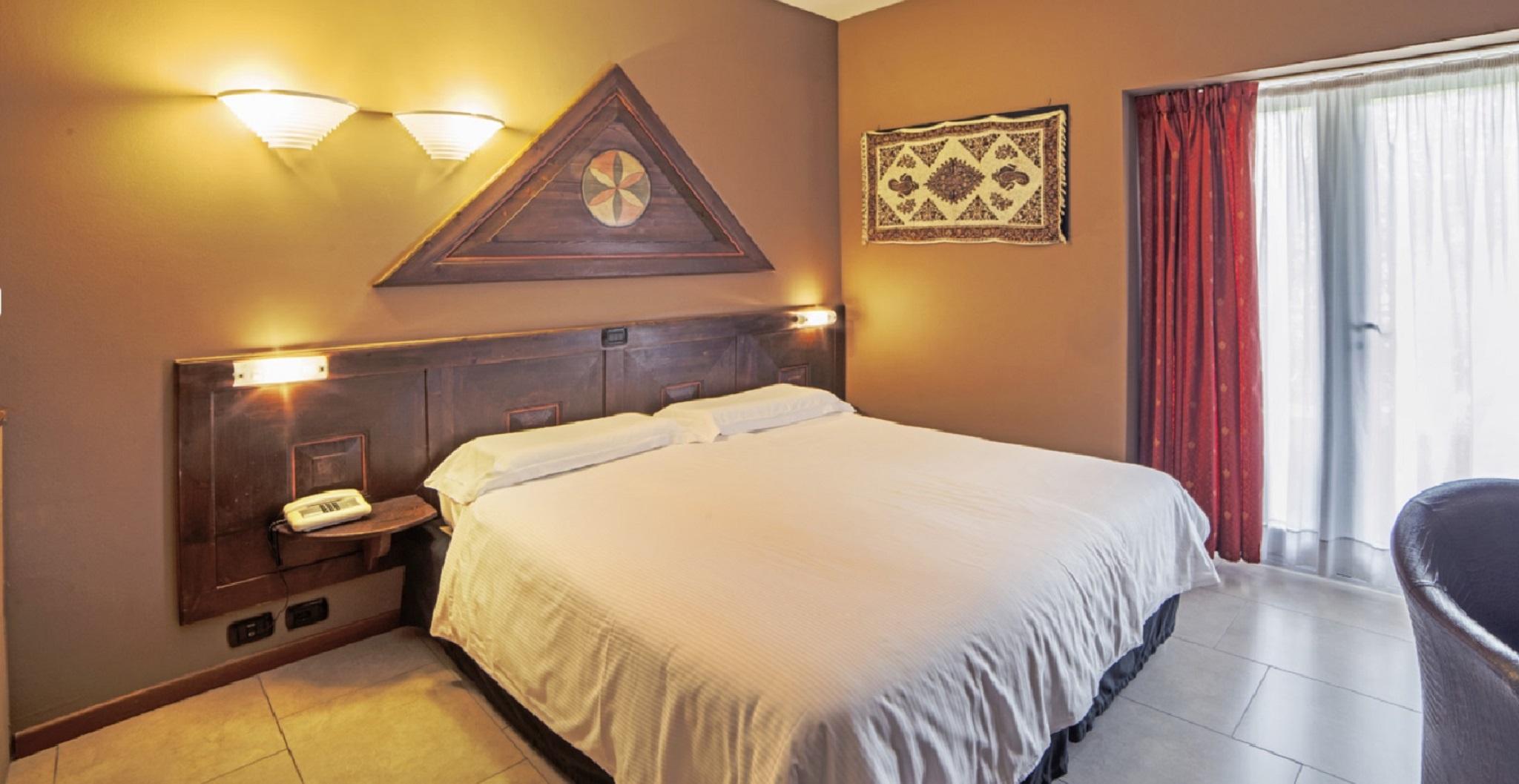 סירמיונה Hotel La Pauel מראה חיצוני תמונה