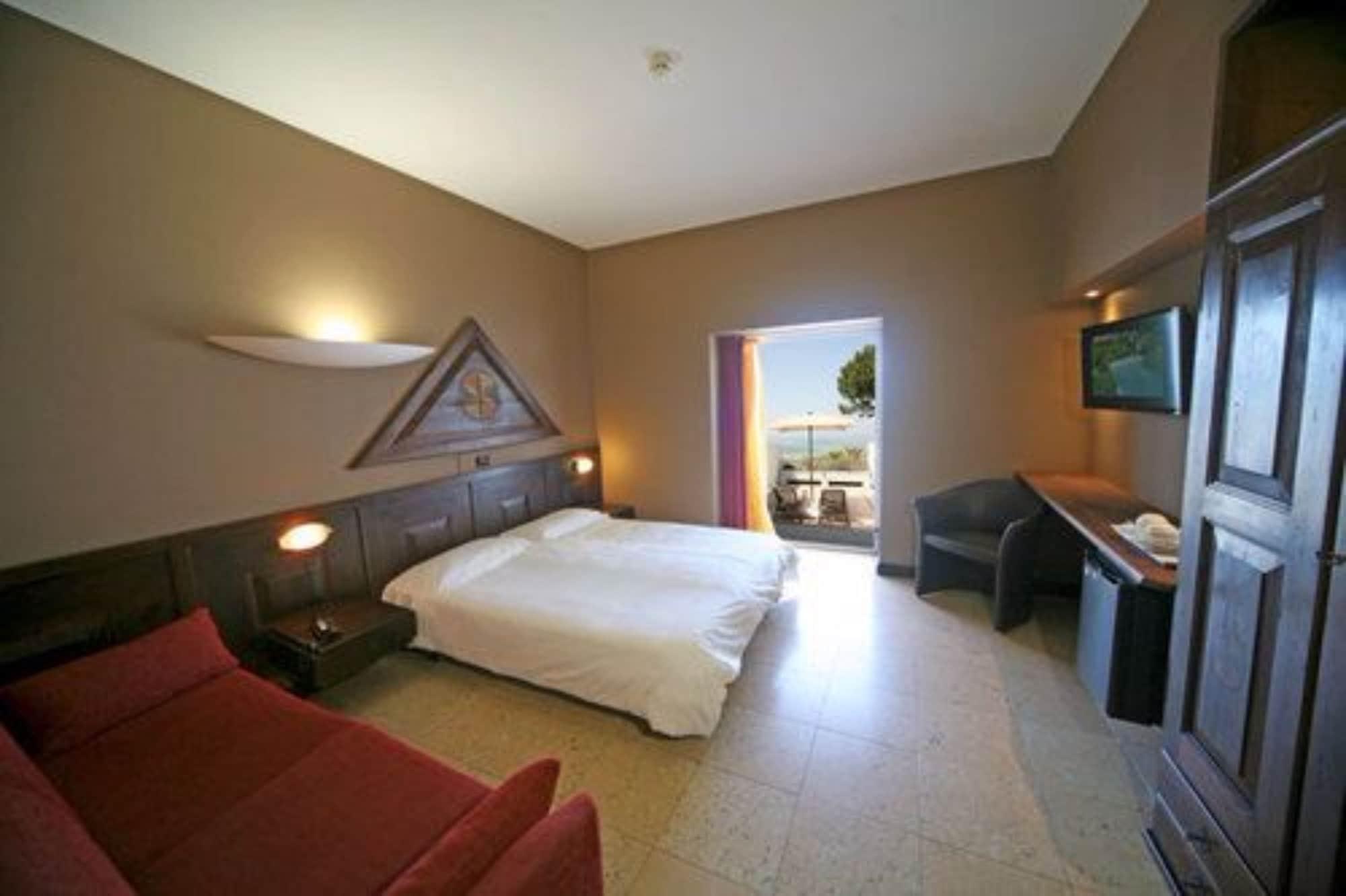 סירמיונה Hotel La Pauel מראה חיצוני תמונה