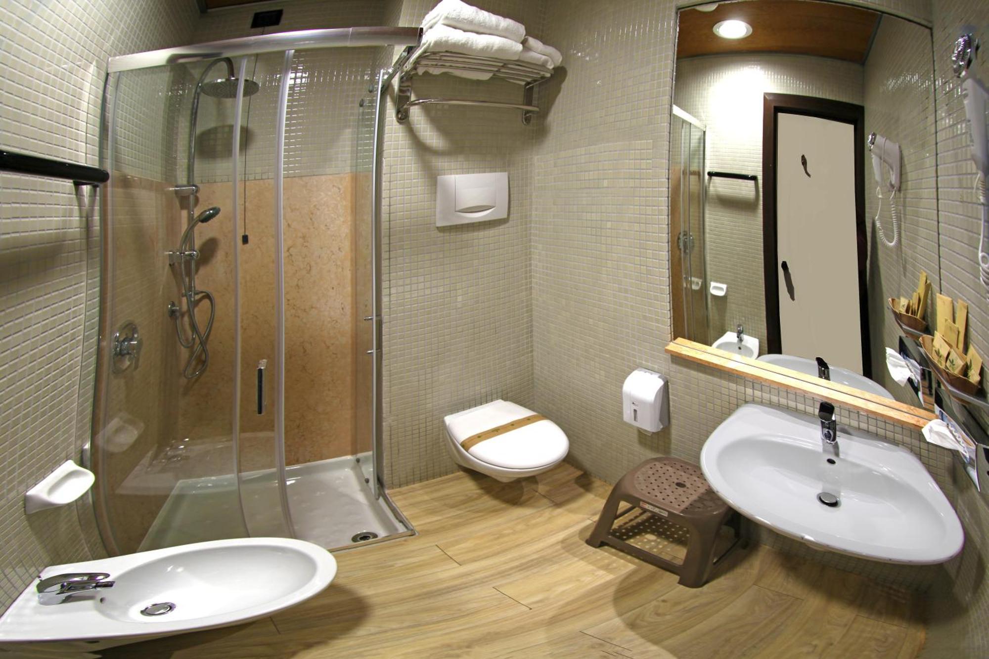 סירמיונה Hotel La Pauel מראה חיצוני תמונה